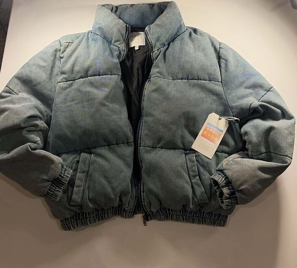 April Kiss Puffer Jacket Size L Blue Denim Zip Up